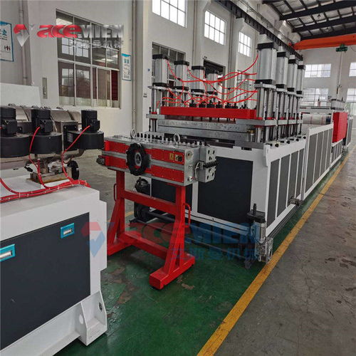 碳晶板擠出機 艾成機械的專業(yè)制造與全面服務